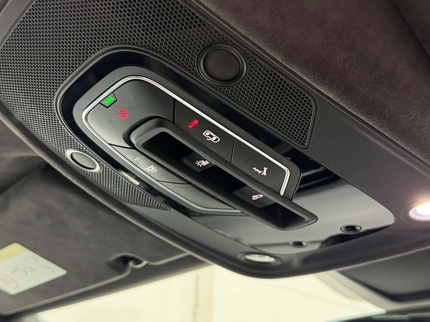 Used Audi Q8 2021 for sale - 77127354: Photo 41