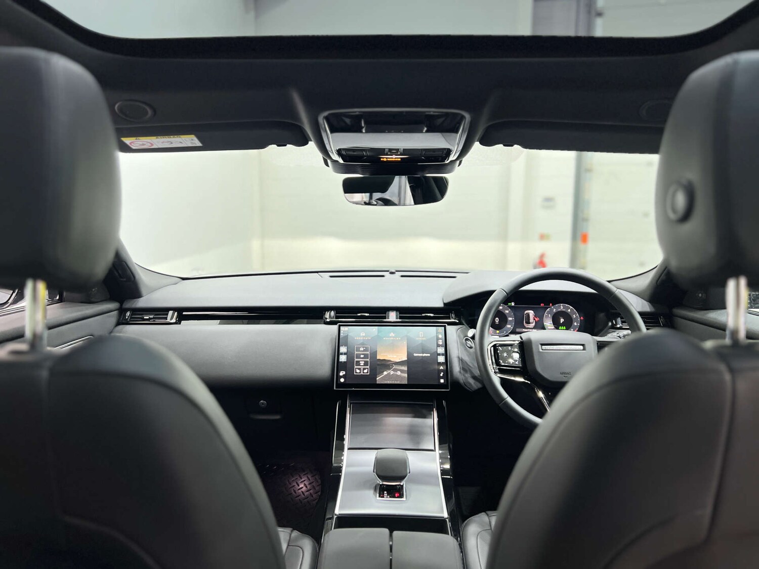 Used Land Rover Range Rover Velar 2023 for sale - 76223031: Photo 20