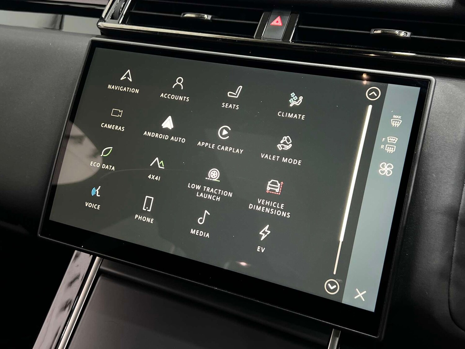 Used Land Rover Range Rover Velar 2023 for sale - 76223031: Photo 43