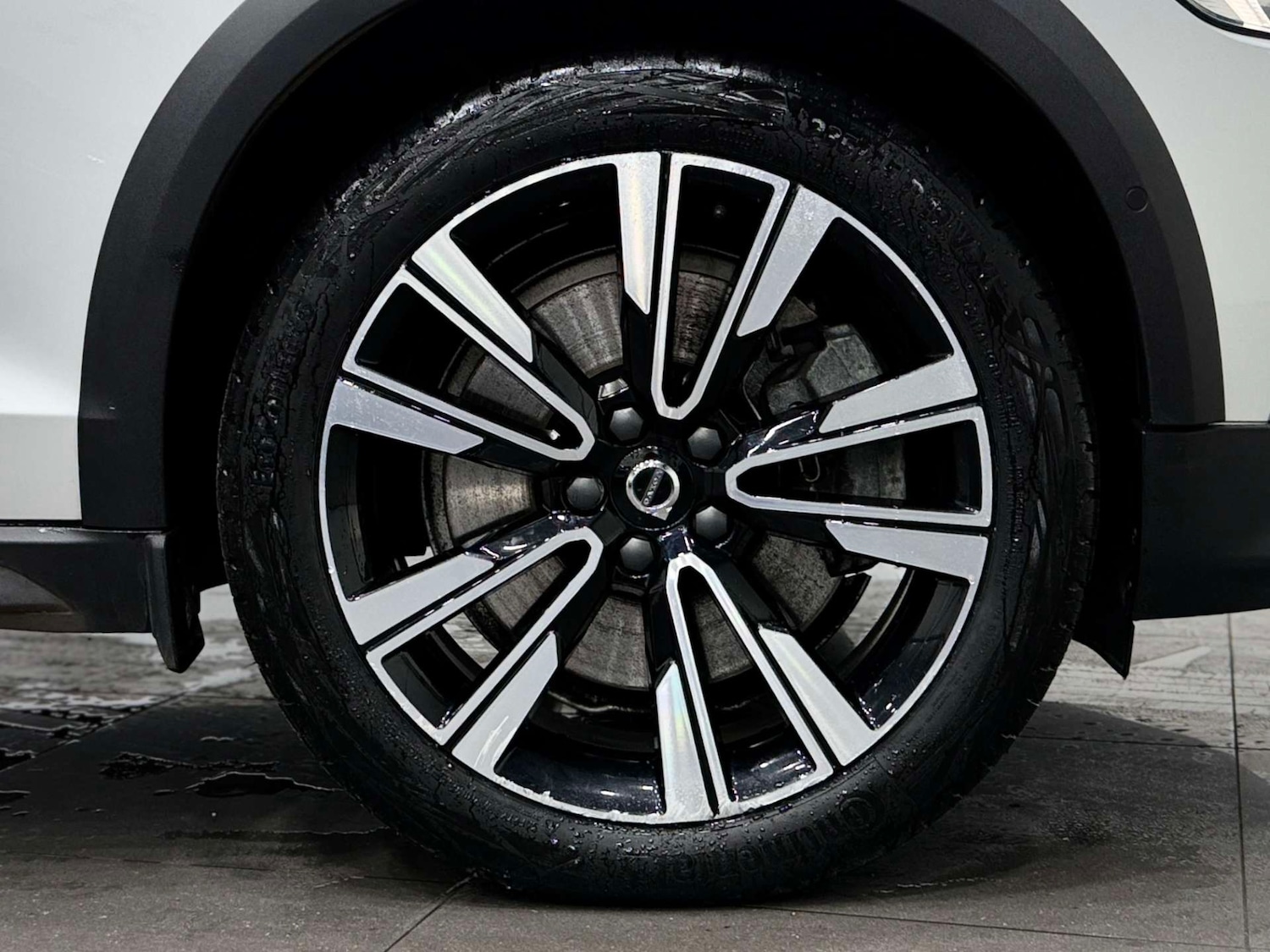 Used Volvo V60 2021 for sale - 76881609: Photo 12