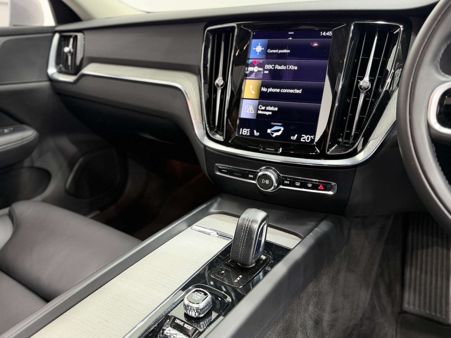 Used Volvo V60 2021 for sale - 76881609: Photo 27