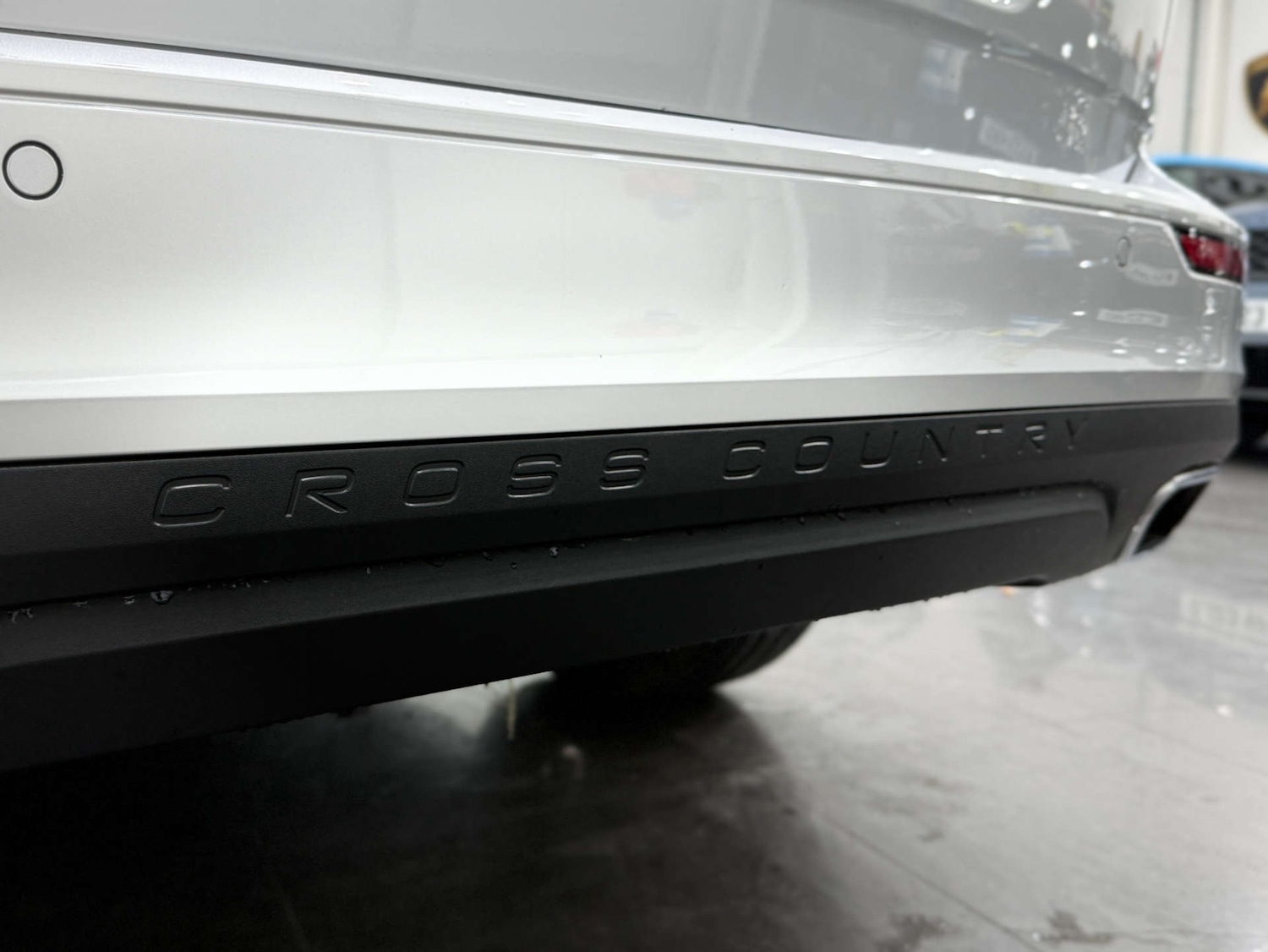 Used Volvo V60 2021 for sale - 76881609: Photo 41