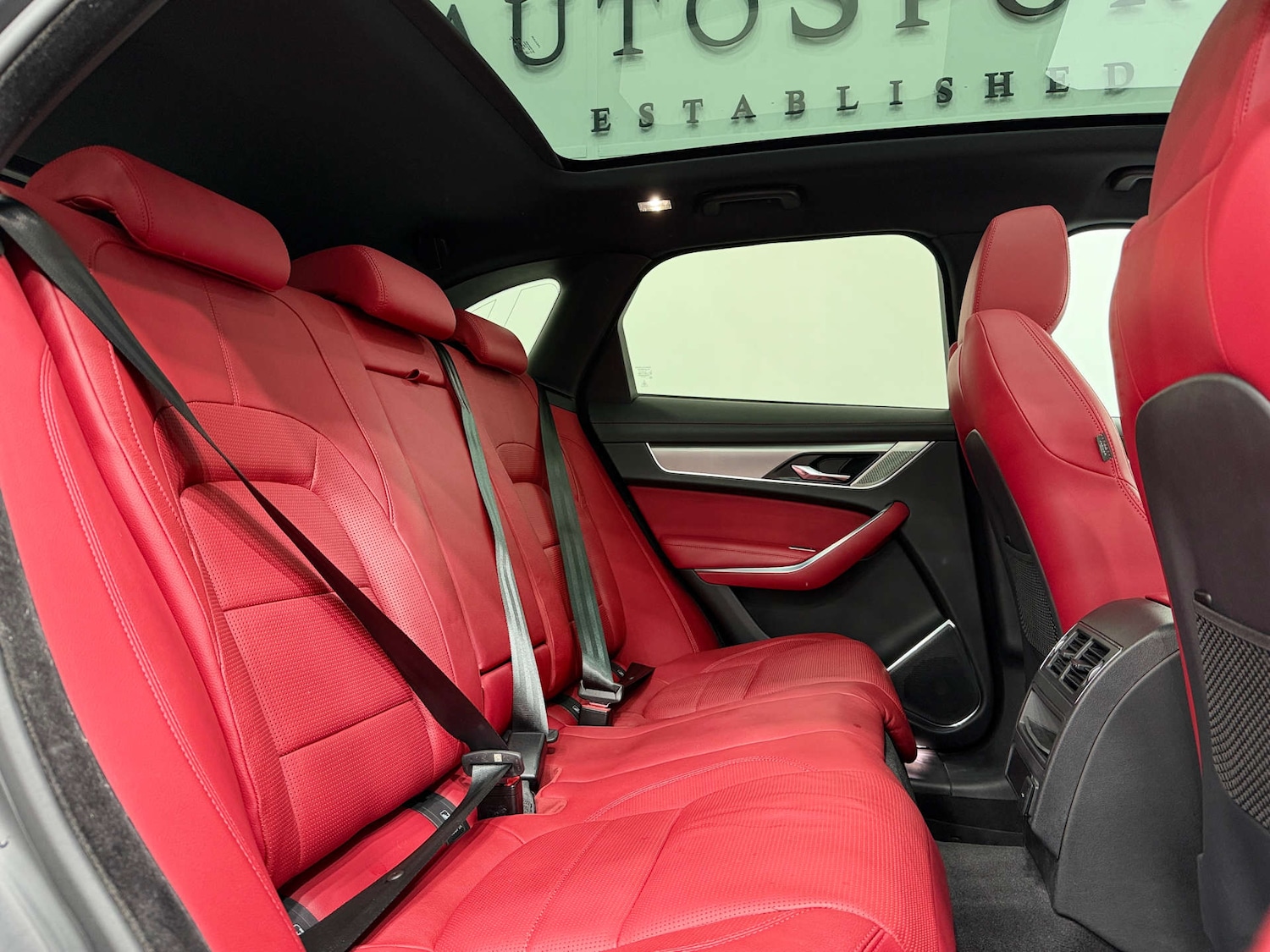 Used Jaguar F-Pace 2021 for sale - 77033679: Photo 15