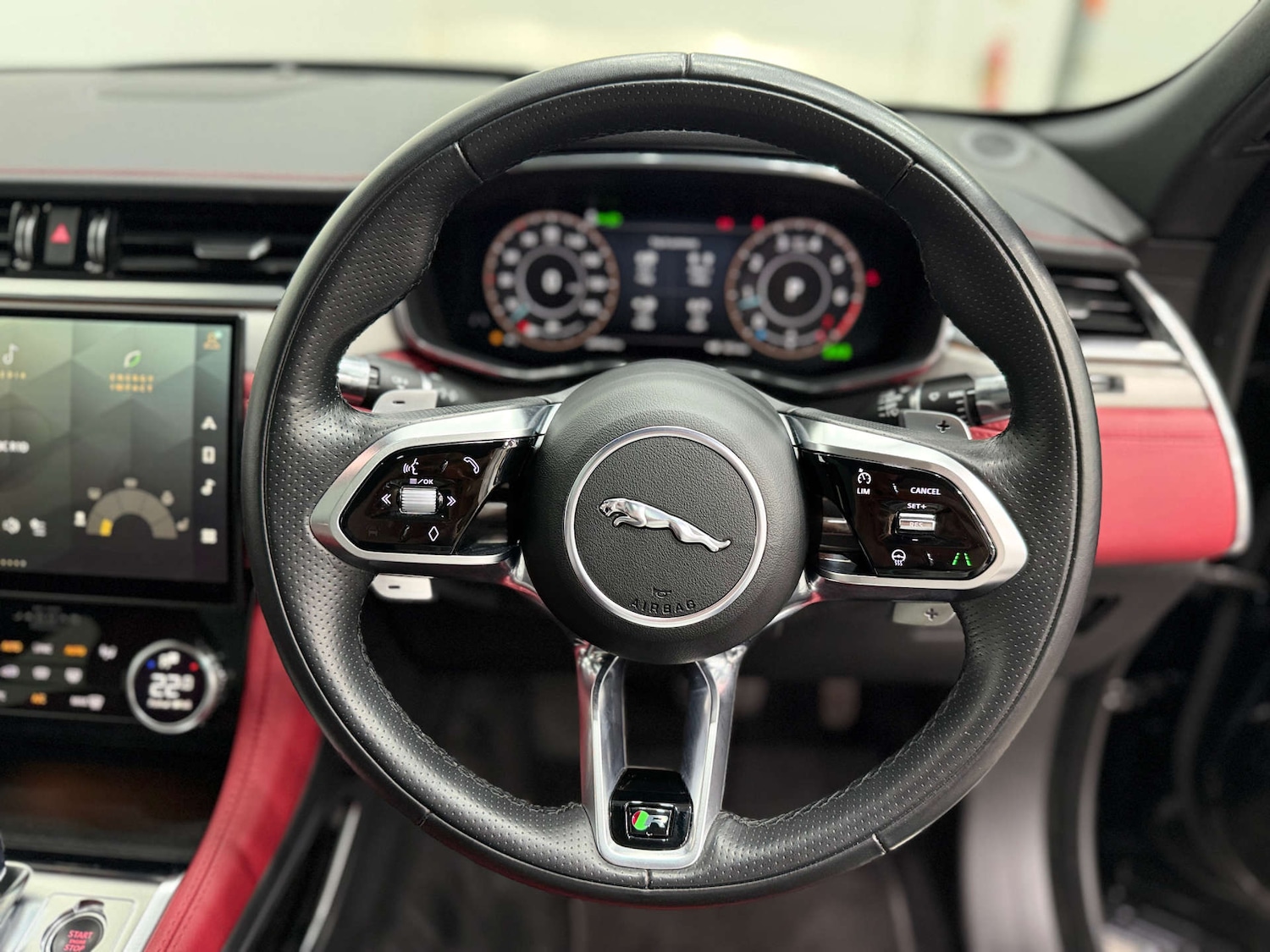 Used Jaguar F-Pace 2021 for sale - 77033679: Photo 23