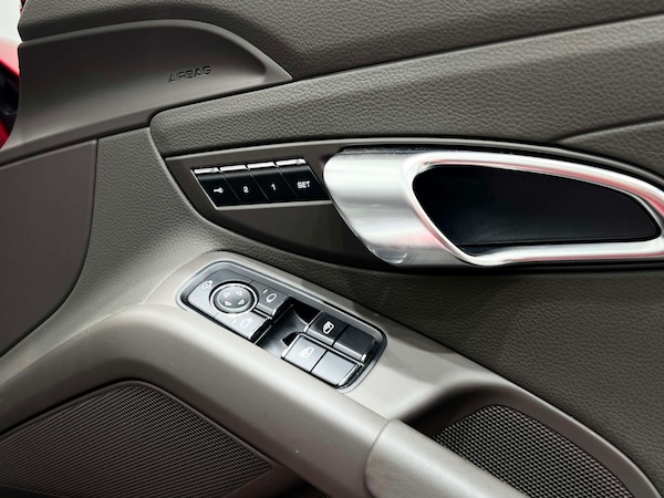 Used Porsche Other 2023 for sale - 75068394: Photo 41