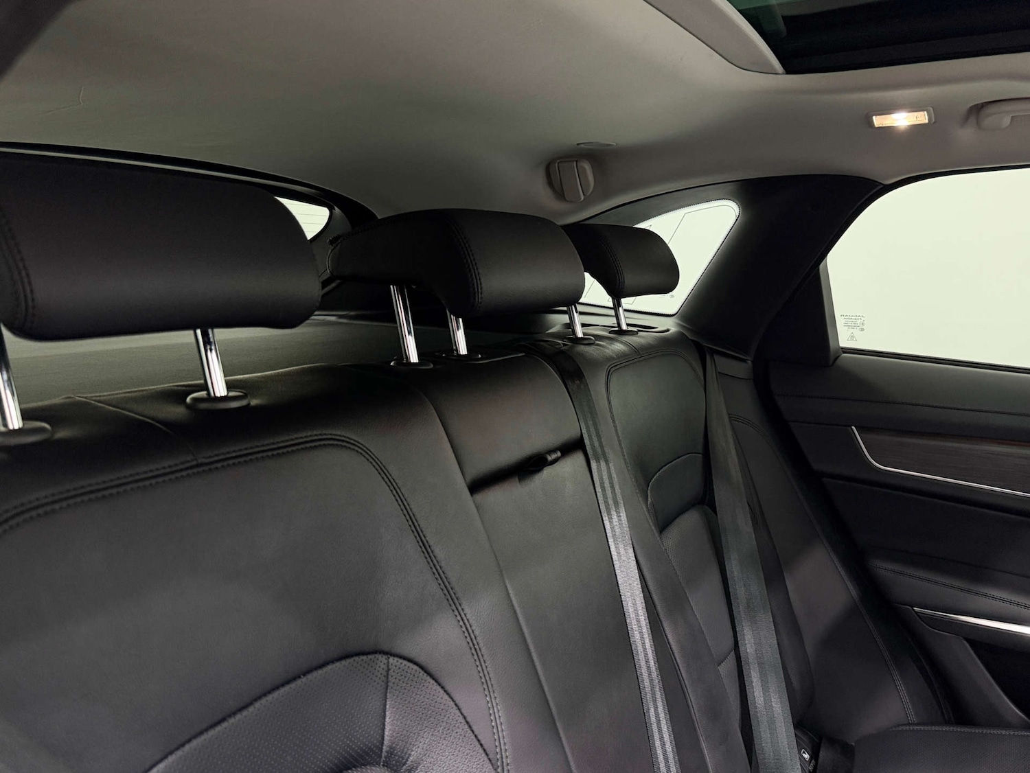 Used Jaguar F-Pace 2022 for sale - 76422528: Photo 22