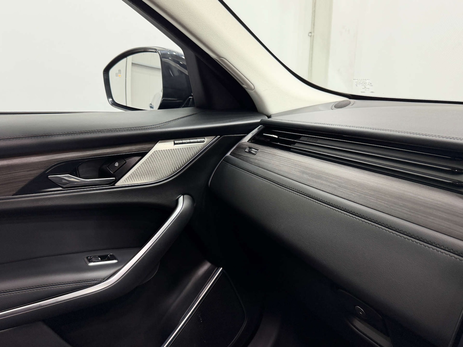 Used Jaguar F-Pace 2022 for sale - 76422528: Photo 34