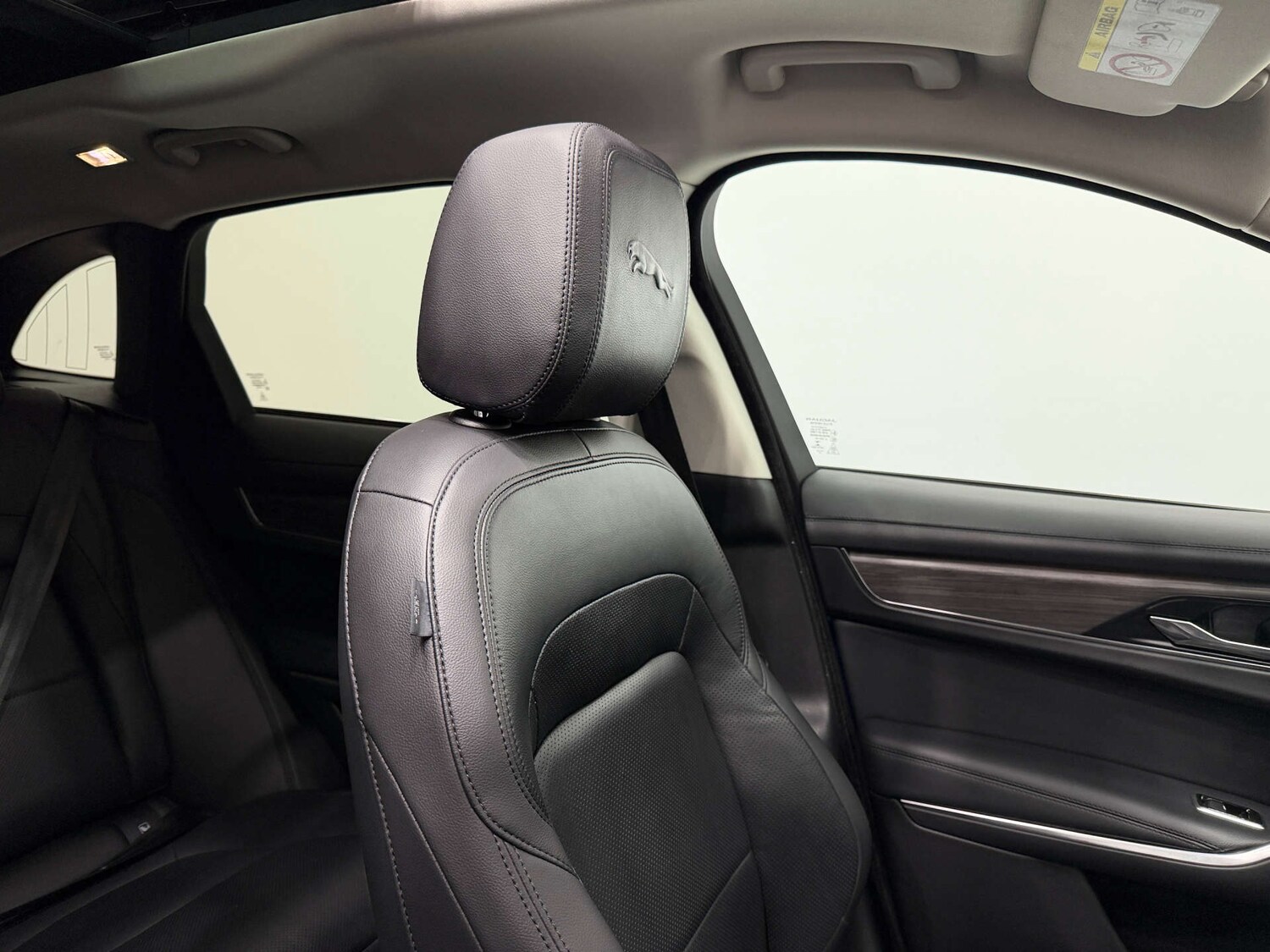 Used Jaguar F-Pace 2022 for sale - 76422528: Photo 39