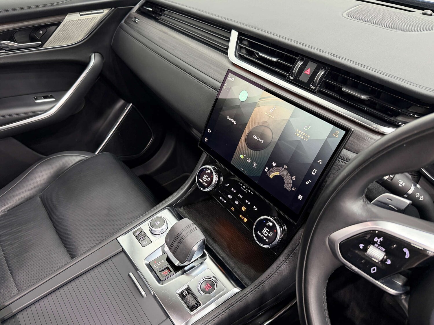 Used Jaguar F-Pace 2022 for sale - 76422528: Photo 41