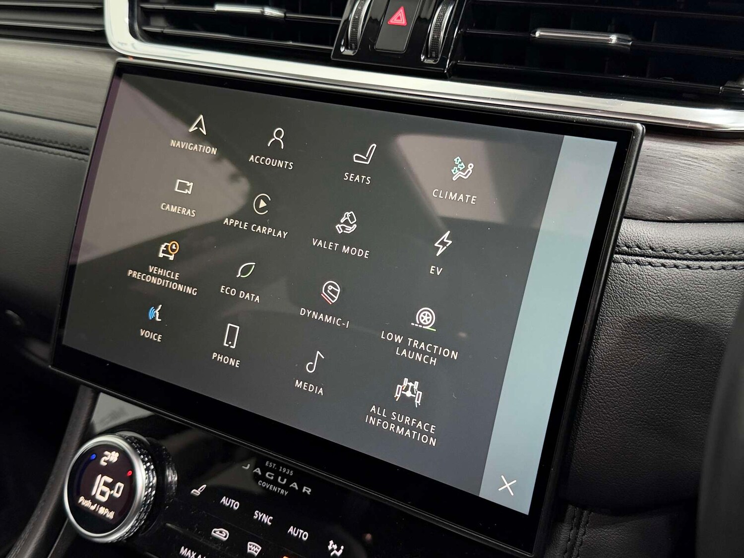 Used Jaguar F-Pace 2022 for sale - 76422528: Photo 49