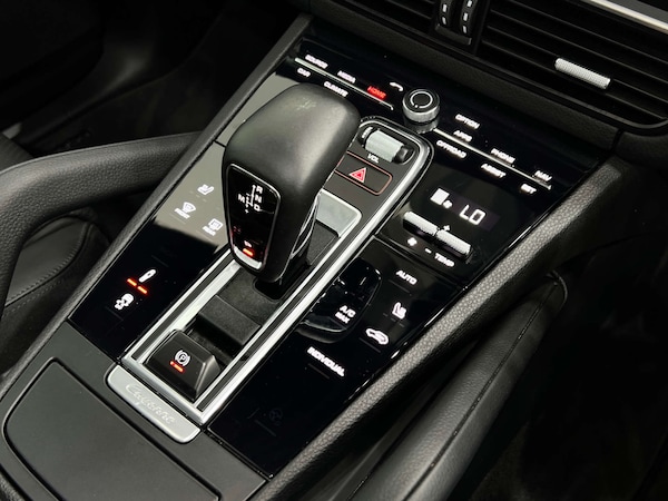 Used Porsche Cayenne 2022 for sale - 75656239: Photo 54