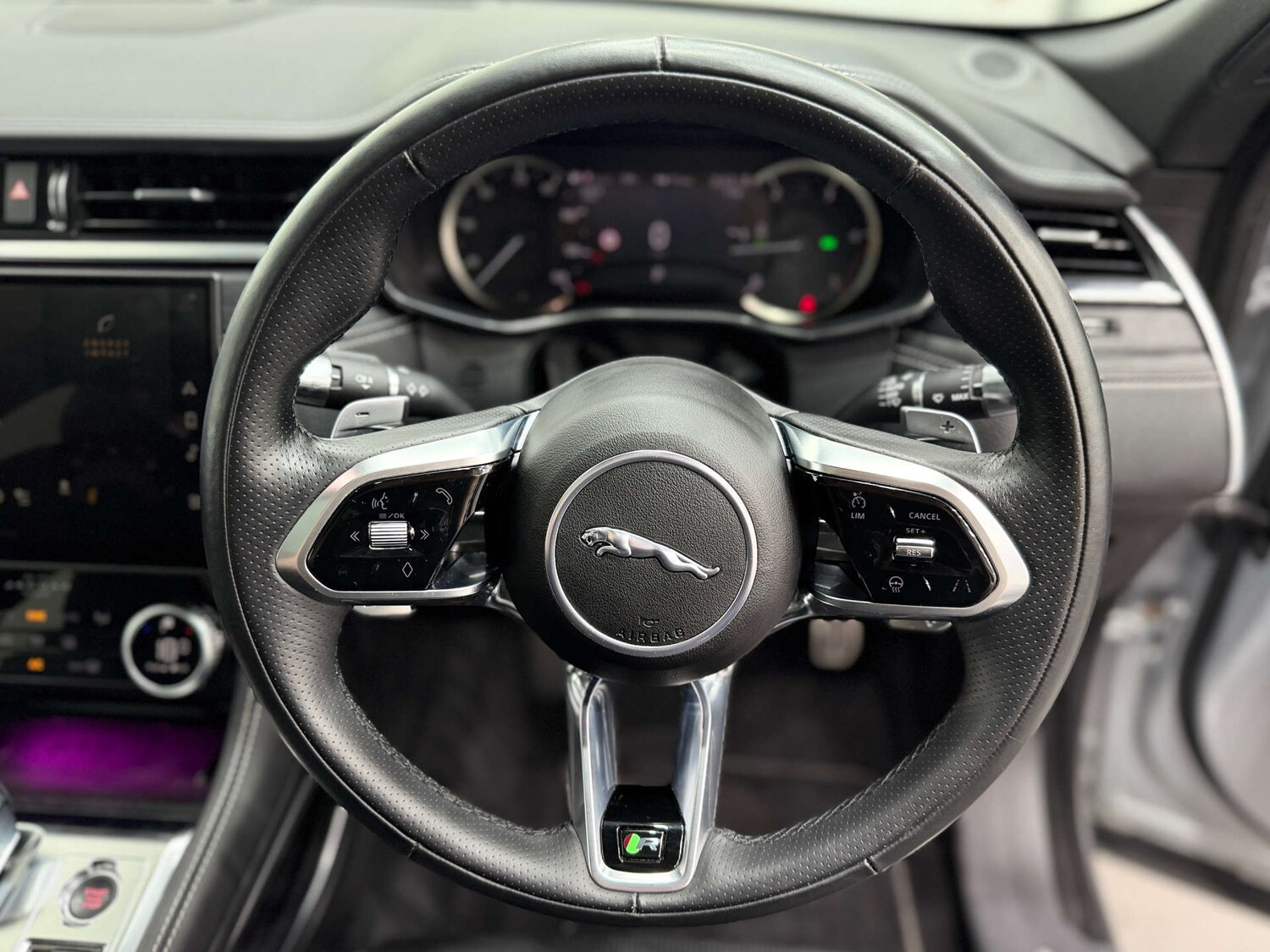 Used Jaguar F-Pace 2022 for sale - 77833850: Photo 23