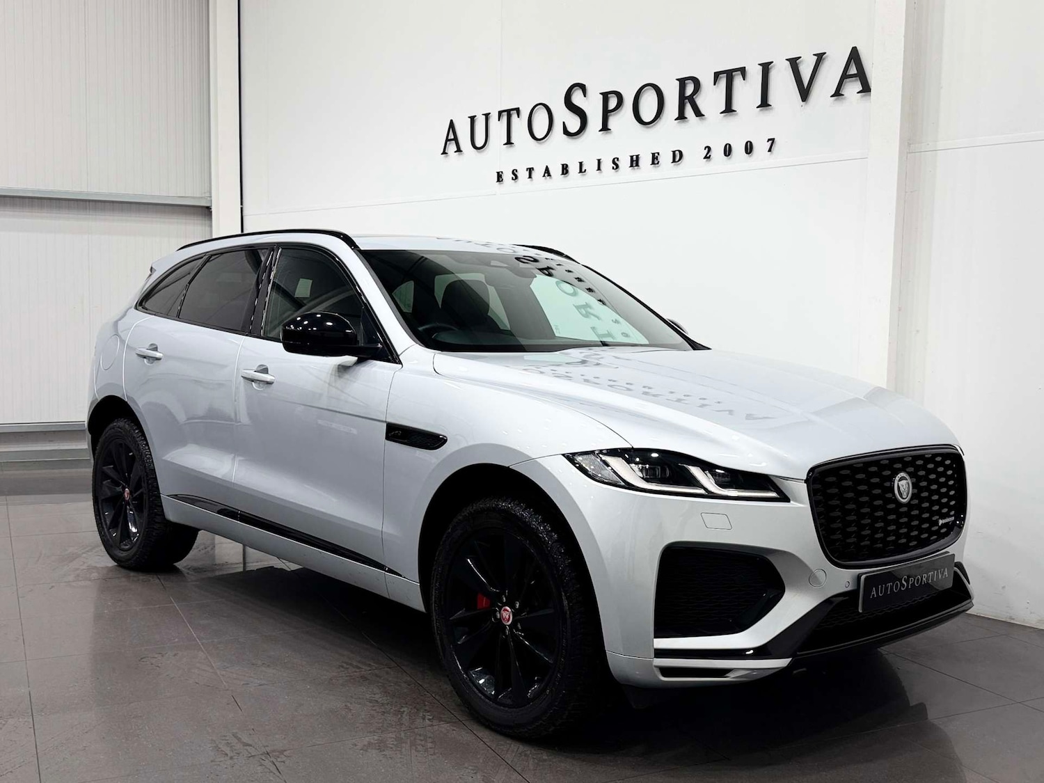 Used Jaguar F-Pace 2022 for sale - 77833850: Photo 8