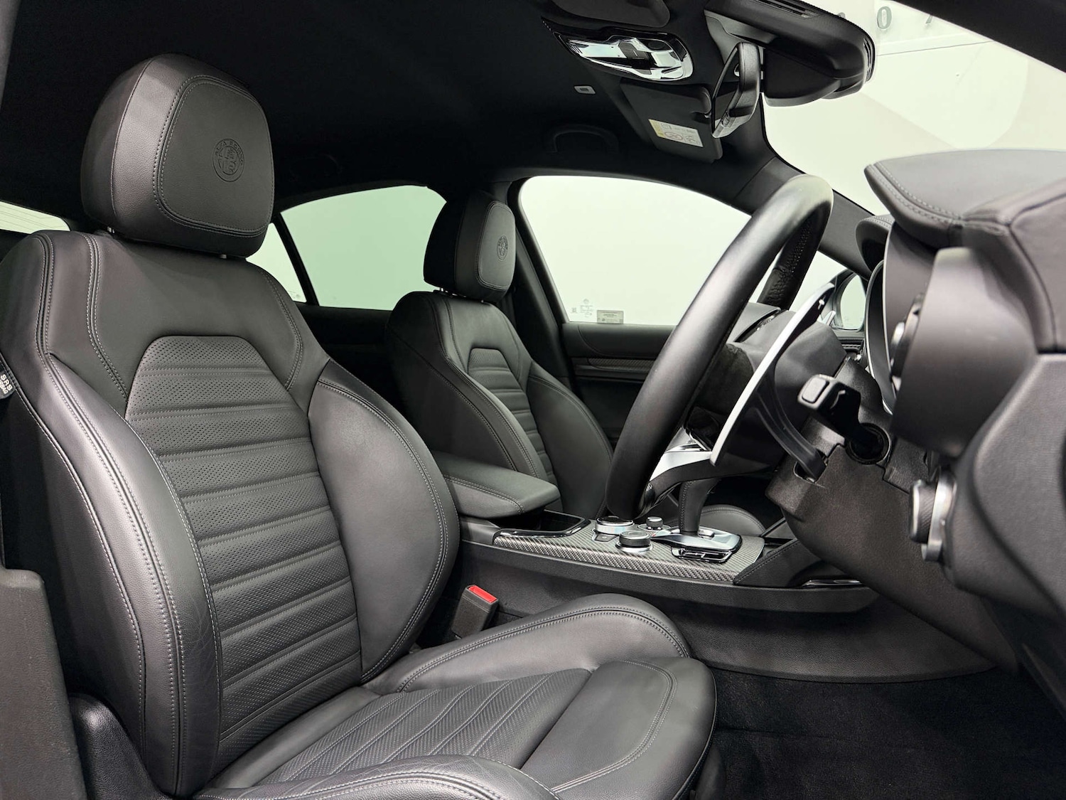 Used Alfa Romeo Stelvio 2024 for sale - 78031078: Photo 2