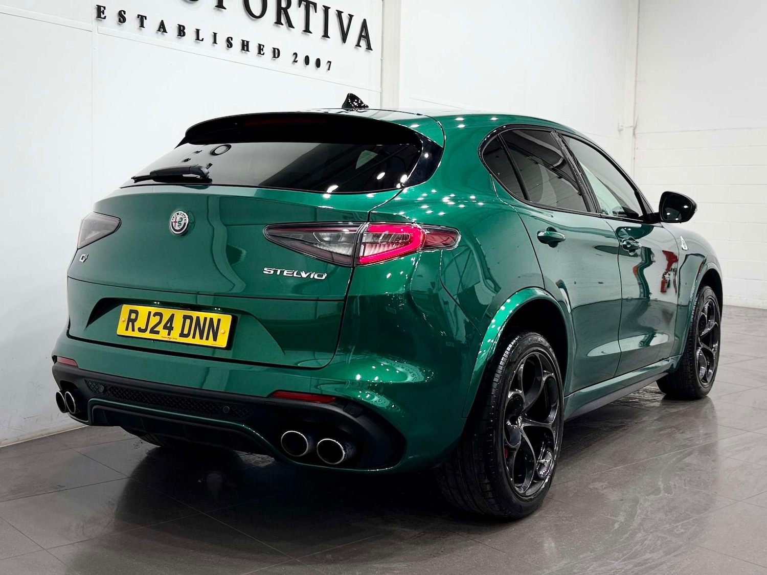 Used Alfa Romeo Stelvio 2024 for sale - 78031078: Photo 6
