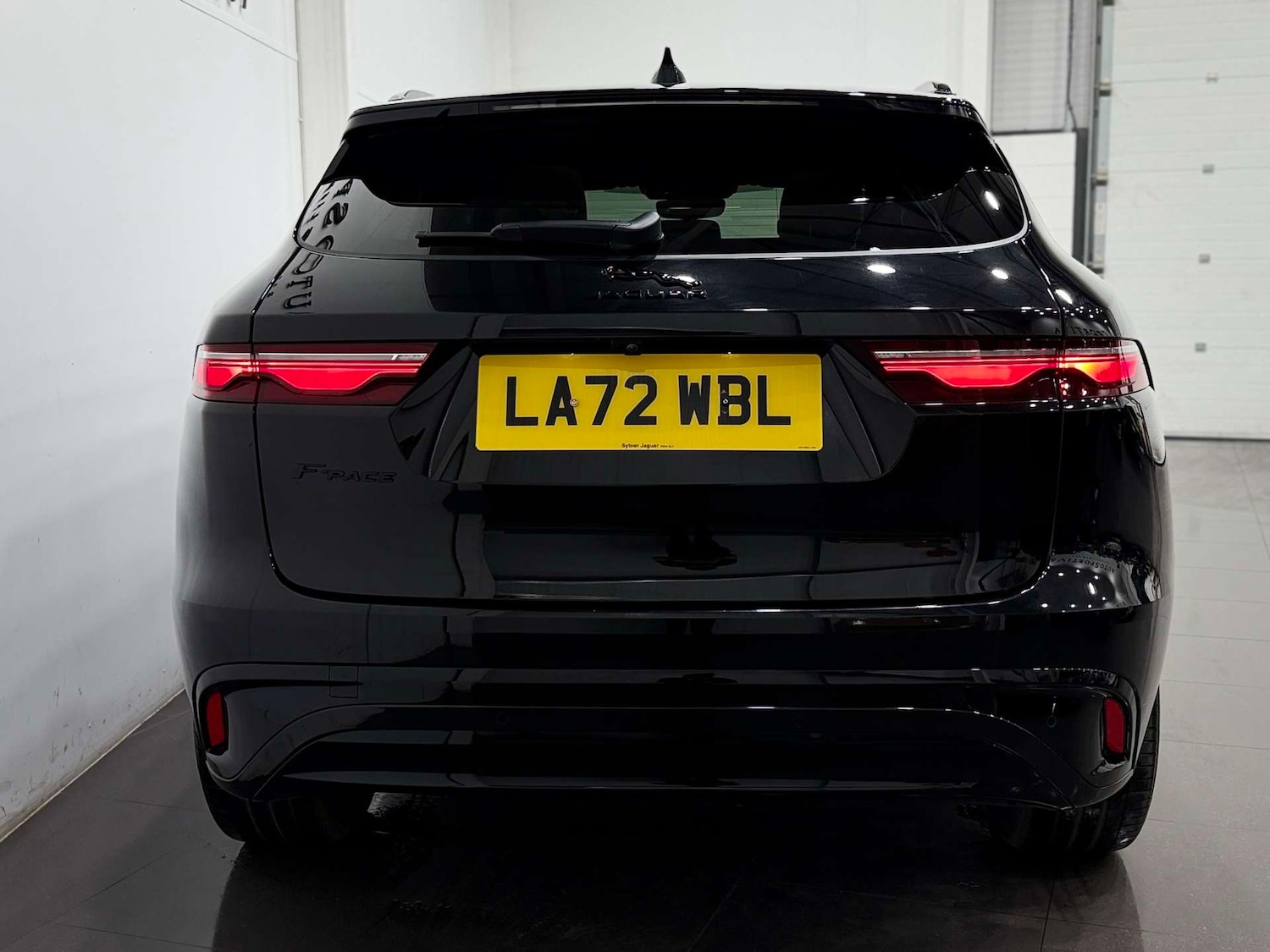 Used Jaguar F-Pace 2022 for sale - 77813648: Photo 10