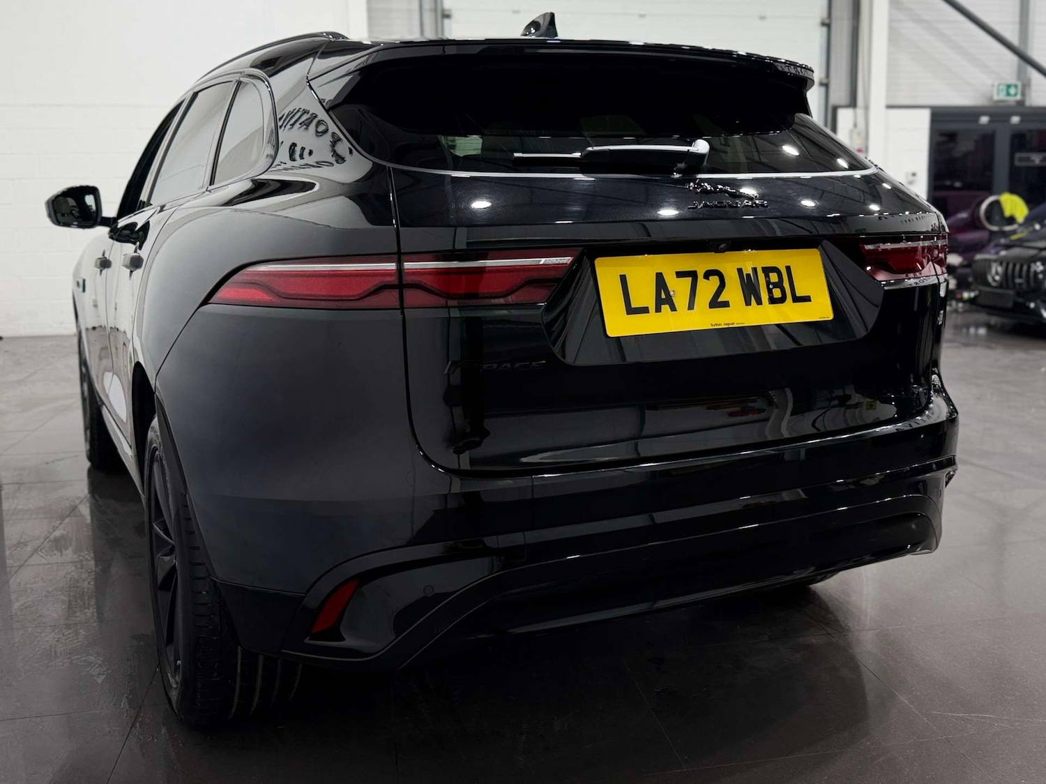 Used Jaguar F-Pace 2022 for sale - 77813648: Photo 11
