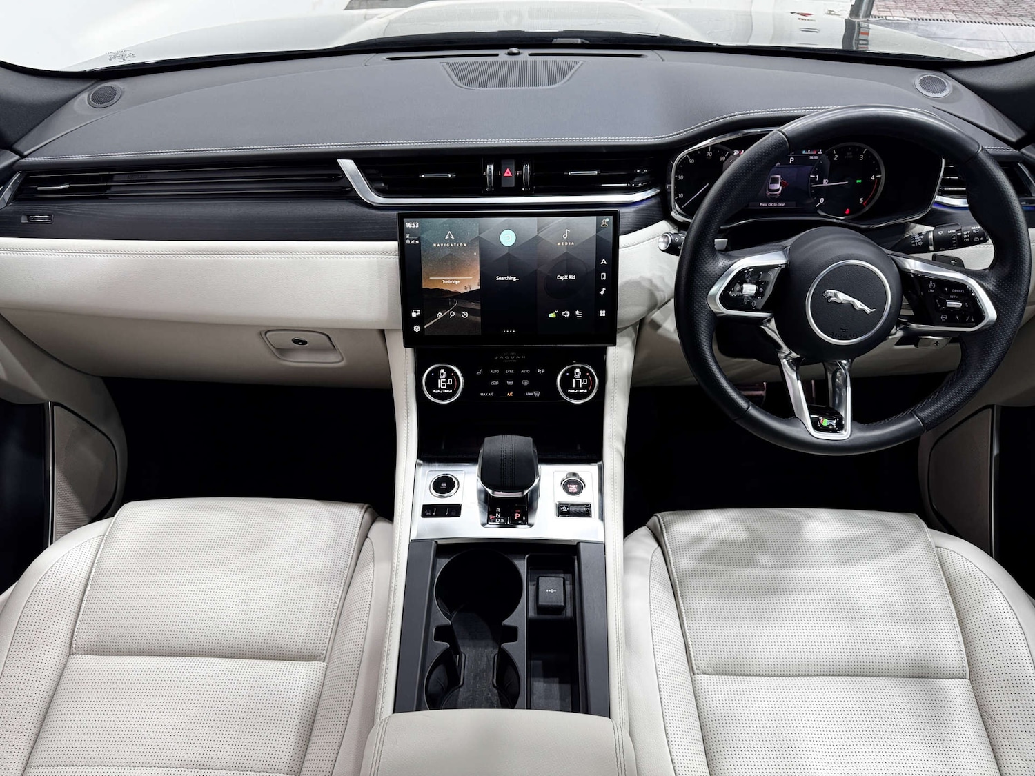 Used Jaguar F-Pace 2022 for sale - 77813648: Photo 21