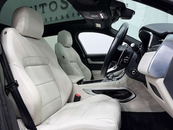 Used Jaguar F-Pace 2022 for sale - 77813648: Photo