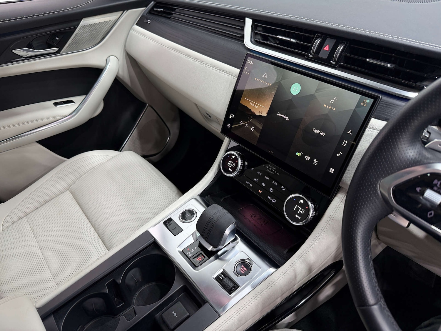 Used Jaguar F-Pace 2022 for sale - 77813648: Photo 40