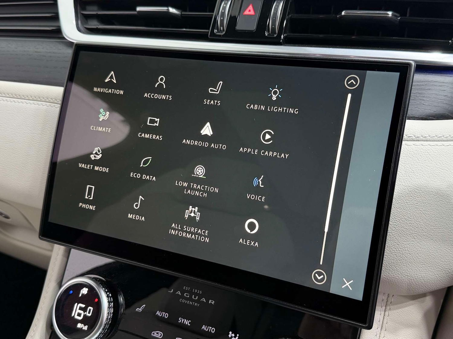 Used Jaguar F-Pace 2022 for sale - 77813648: Photo 41