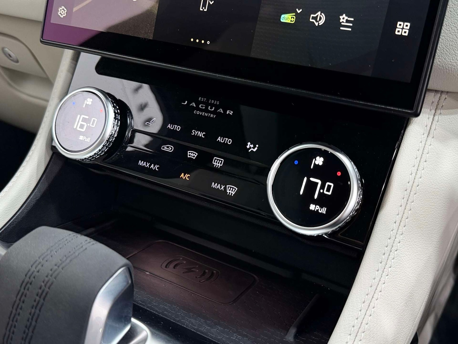 Used Jaguar F-Pace 2022 for sale - 77813648: Photo 49