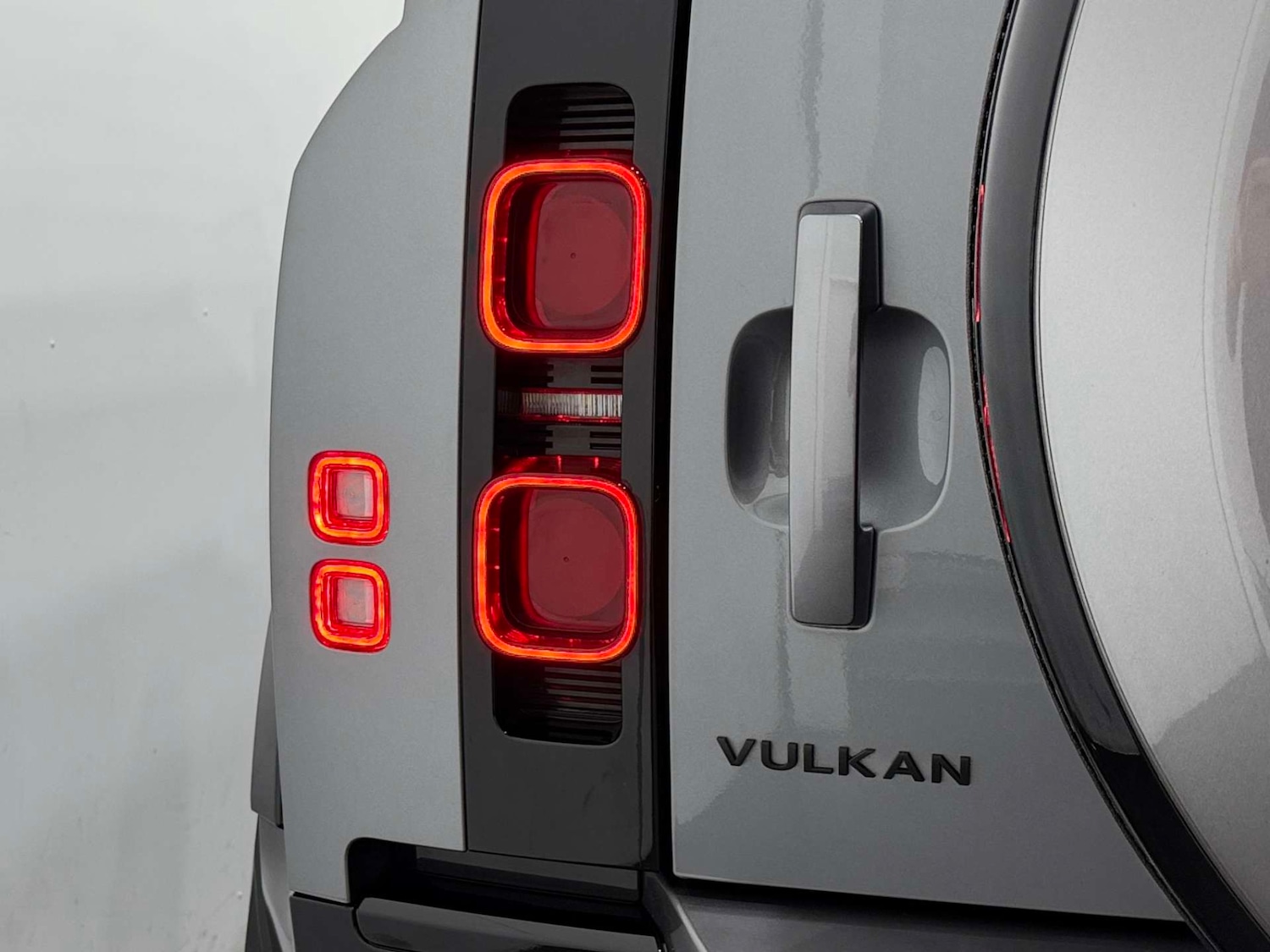 Used Land Rover Defender 2021 for sale - 77022403: Photo 27