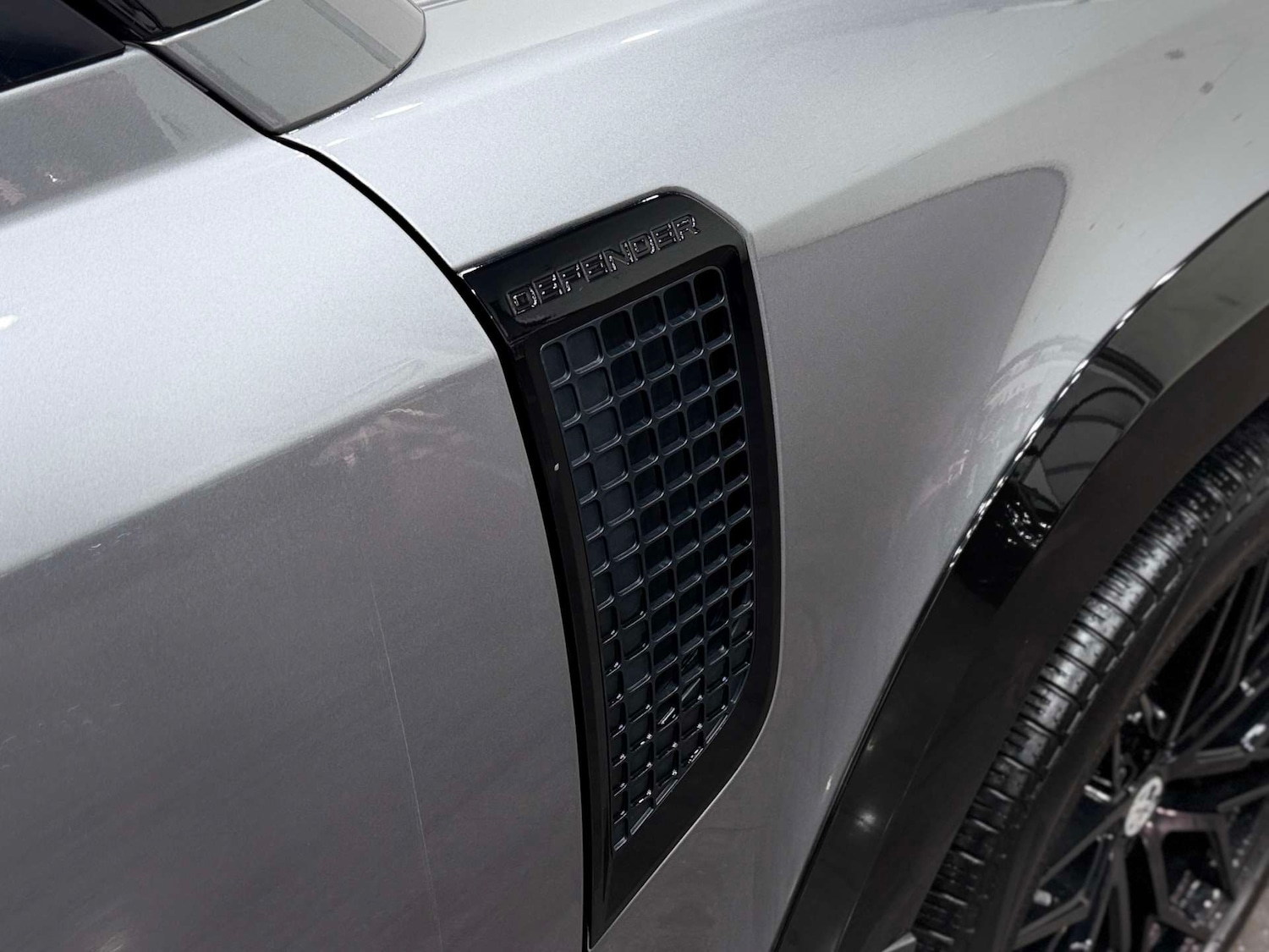 Used Land Rover Defender 2021 for sale - 77022403: Photo 34