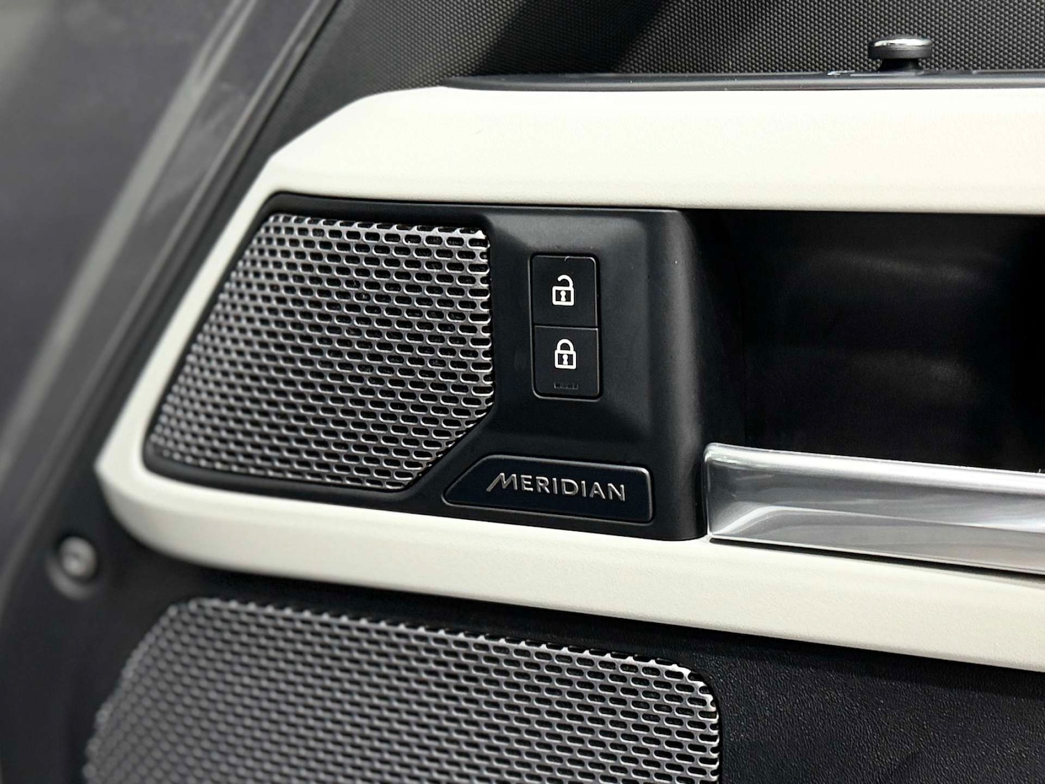 Used Land Rover Defender 2021 for sale - 77022403: Photo 42