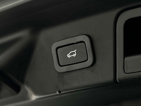 Used Land Rover Range Rover Velar 2021 for sale - 76277639: Photo 29