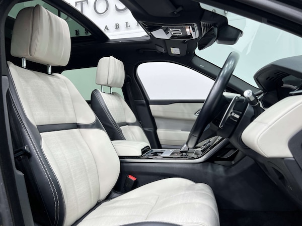 Used Land Rover Range Rover Velar 2021 for sale - 76277639: Photo 2