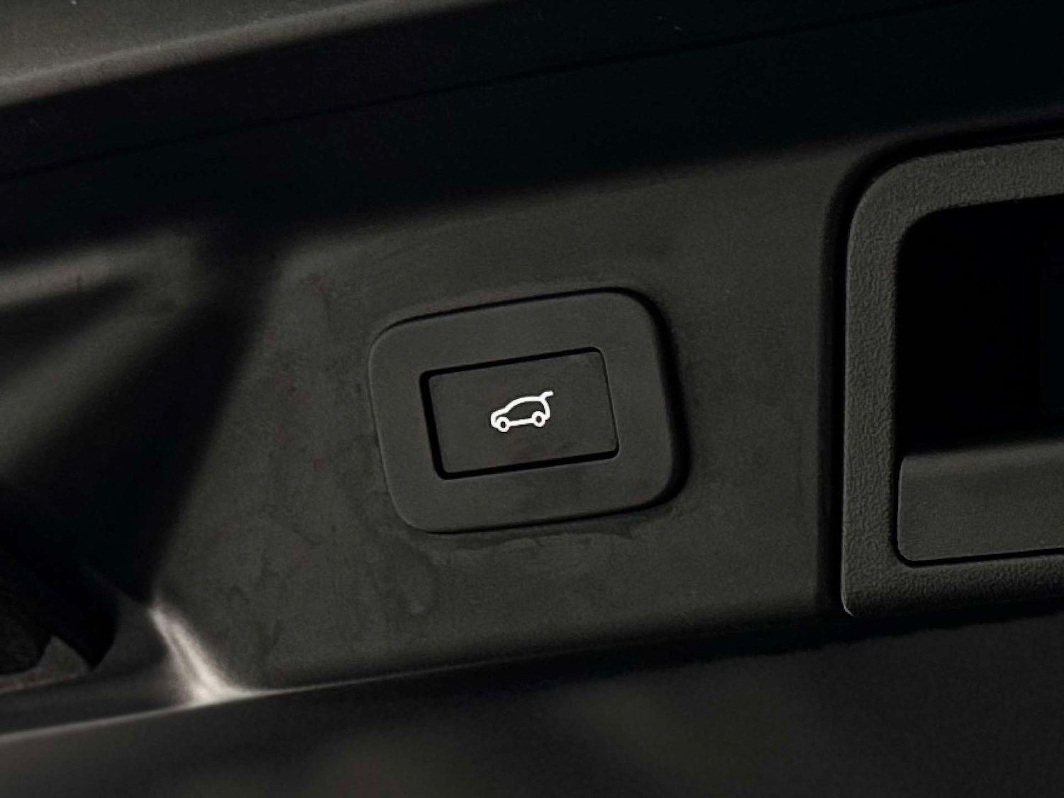 Used Land Rover Range Rover Velar 2024 for sale - 78000714: Photo 27