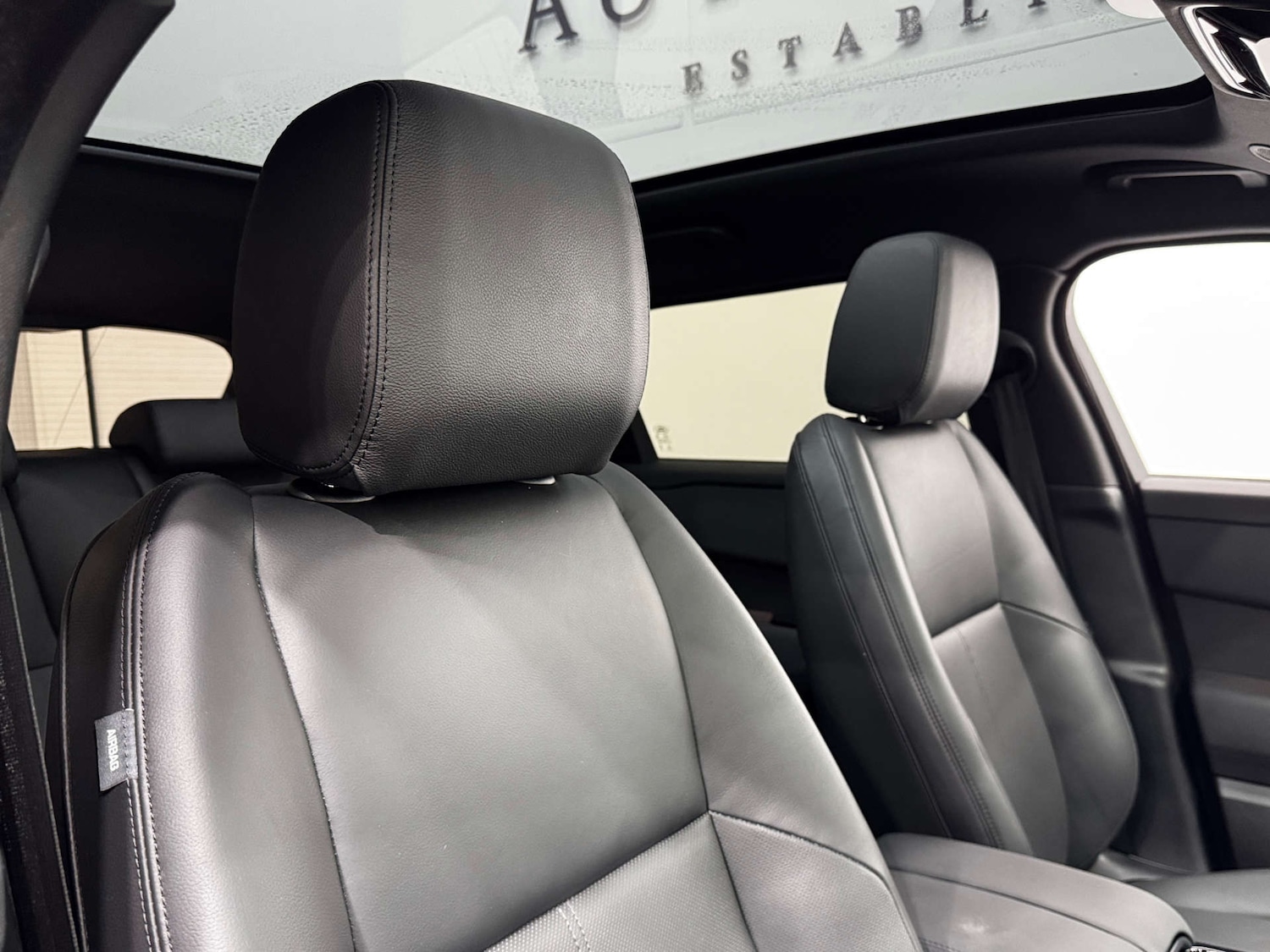 Used Land Rover Range Rover Velar 2024 for sale - 78000714: Photo 36