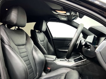 Used BMW 3 Series 2019 for sale - 75981577: Photo