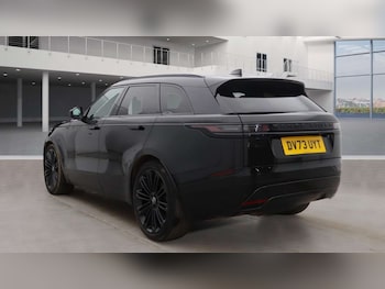 Used Land Rover Range Rover Velar 2023 for sale - 76115717: Photo 3