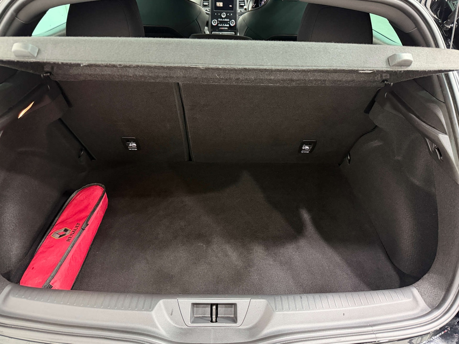 Used Renault Megane 2020 for sale - 77833890: Photo 29