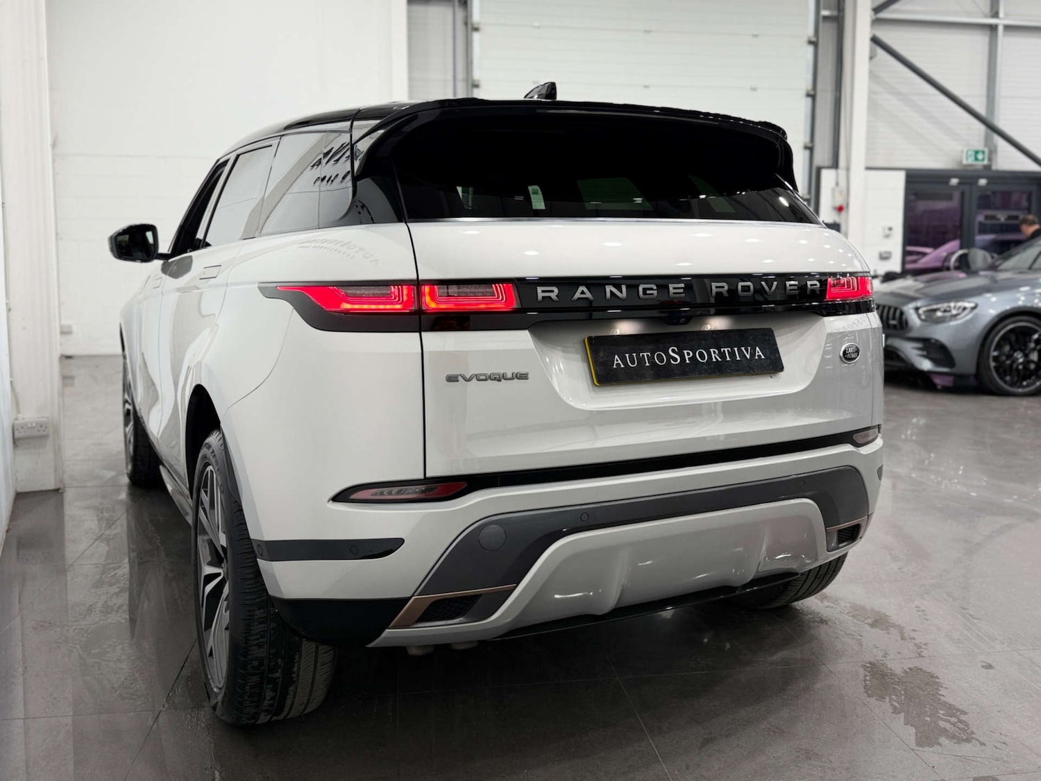 Used Land Rover Range Rover Evoque 2019 for sale - 78179613: Photo 11