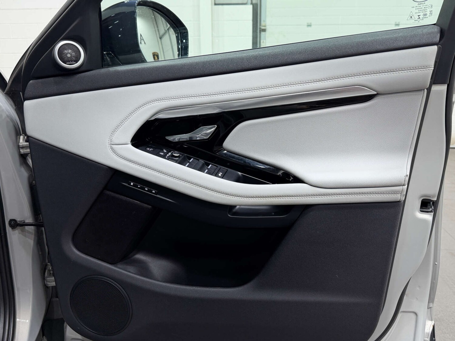 Used Land Rover Range Rover Evoque 2019 for sale - 78179613: Photo 35