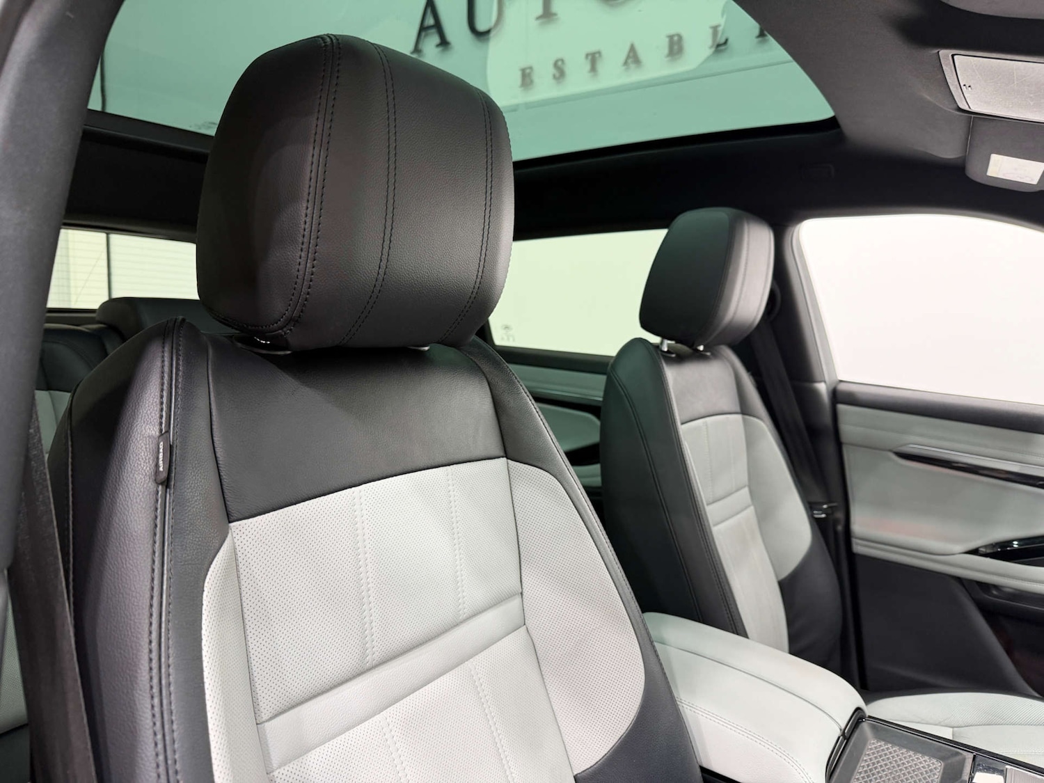 Used Land Rover Range Rover Evoque 2019 for sale - 78179613: Photo 39