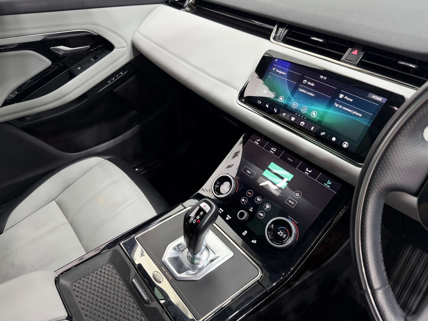 Used Land Rover Range Rover Evoque 2019 for sale - 78179613: Photo 43