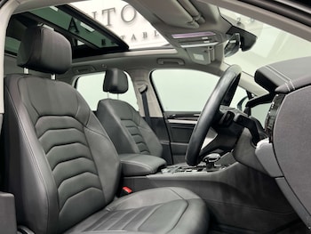 Used Volkswagen Touareg 2023 for sale - 75500225: Photo