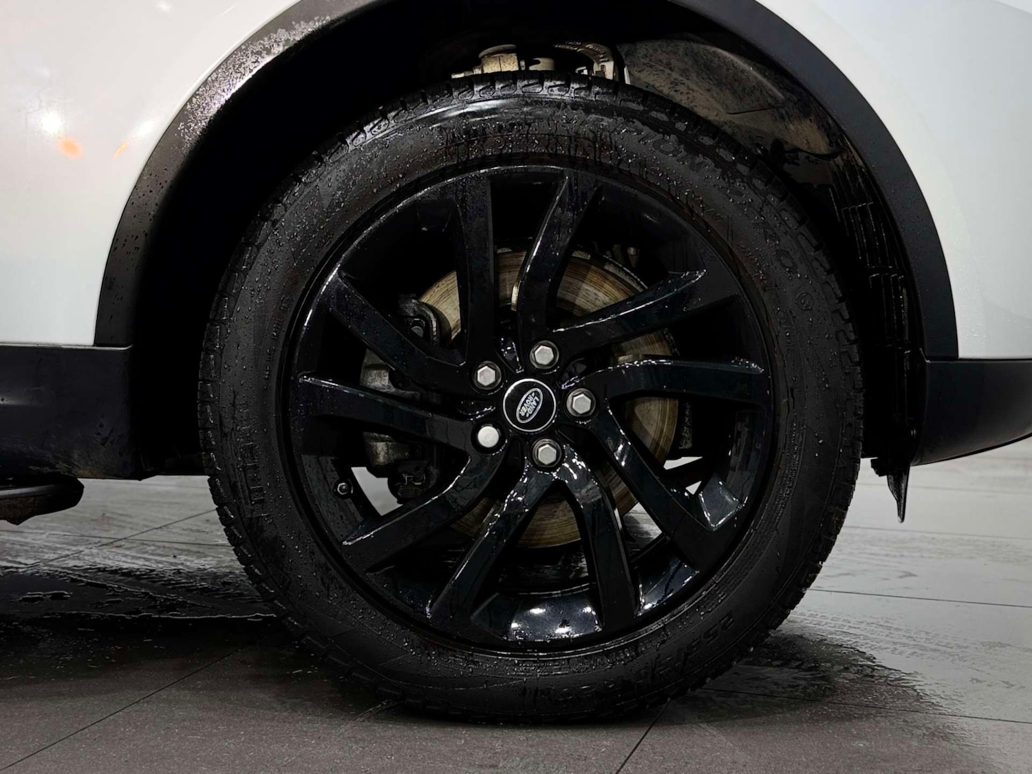 Used Land Rover Discovery 2017 for sale - 77025228: Photo 12