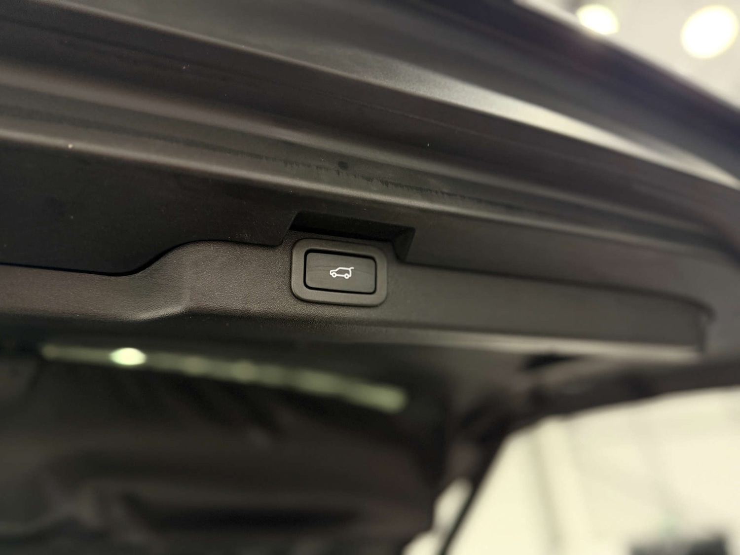 Used Land Rover Discovery 2017 for sale - 77025228: Photo 42