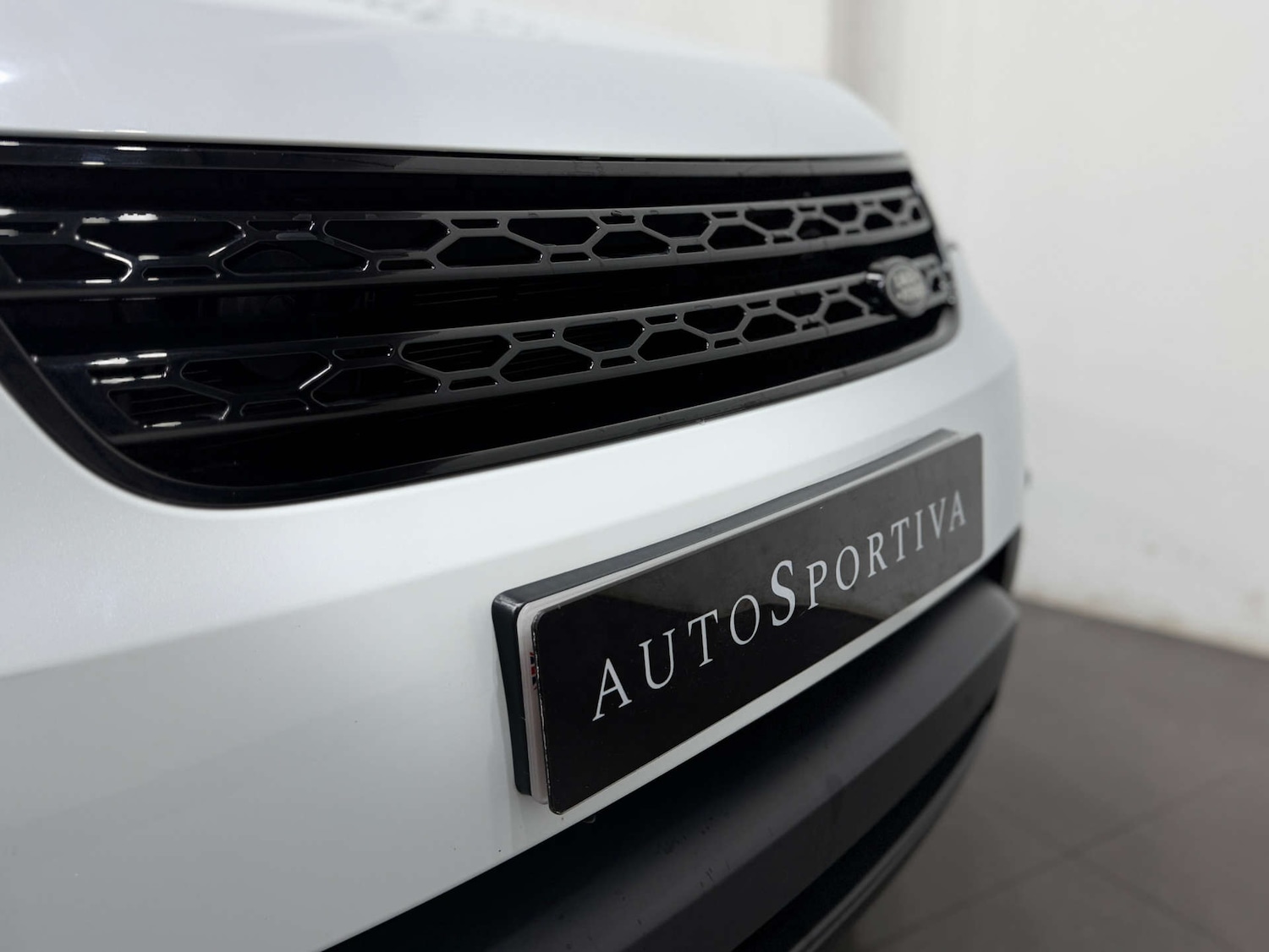 Used Land Rover Discovery 2017 for sale - 77025228: Photo 44