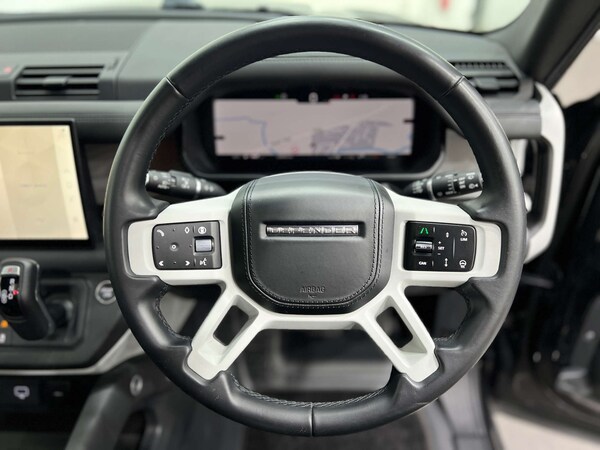 Used Land Rover Defender 2024 for sale - 76064556: Photo 23