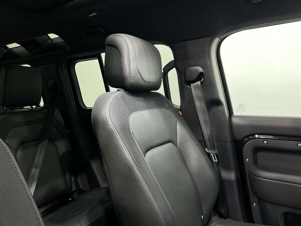 Used Land Rover Defender 2024 for sale - 76064556: Photo 38
