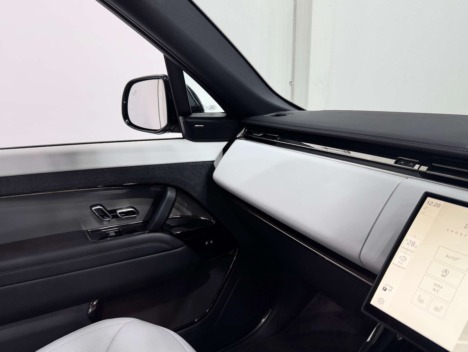 Used Land Rover Range Rover Sport 2024 for sale - 77833936: Photo 39