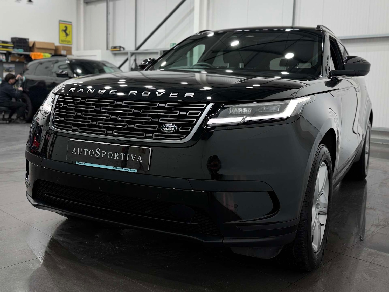 Used Land Rover Range Rover Velar 2025 for sale - 77083283: Photo 12