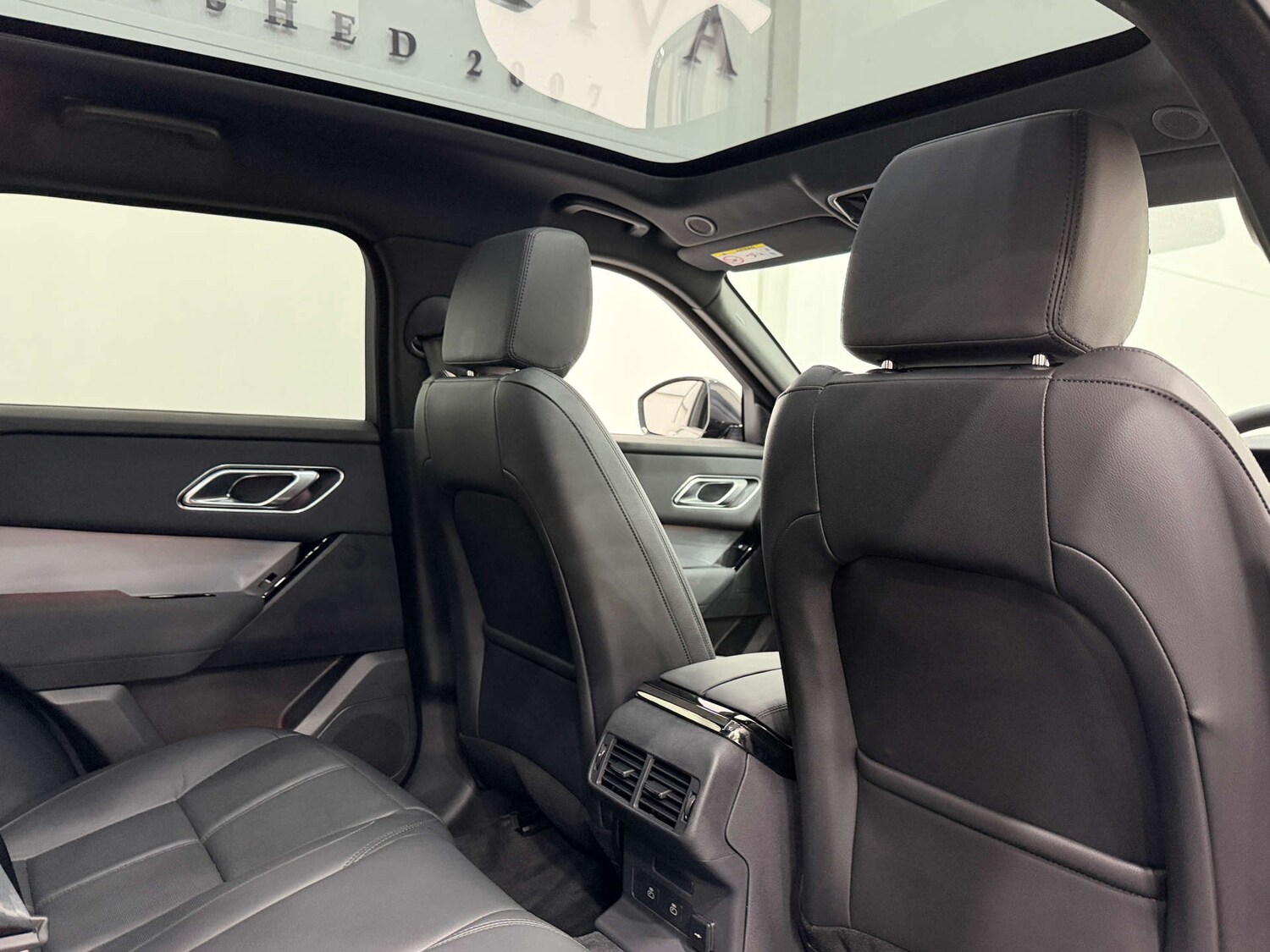 Used Land Rover Range Rover Velar 2025 for sale - 77083283: Photo 18