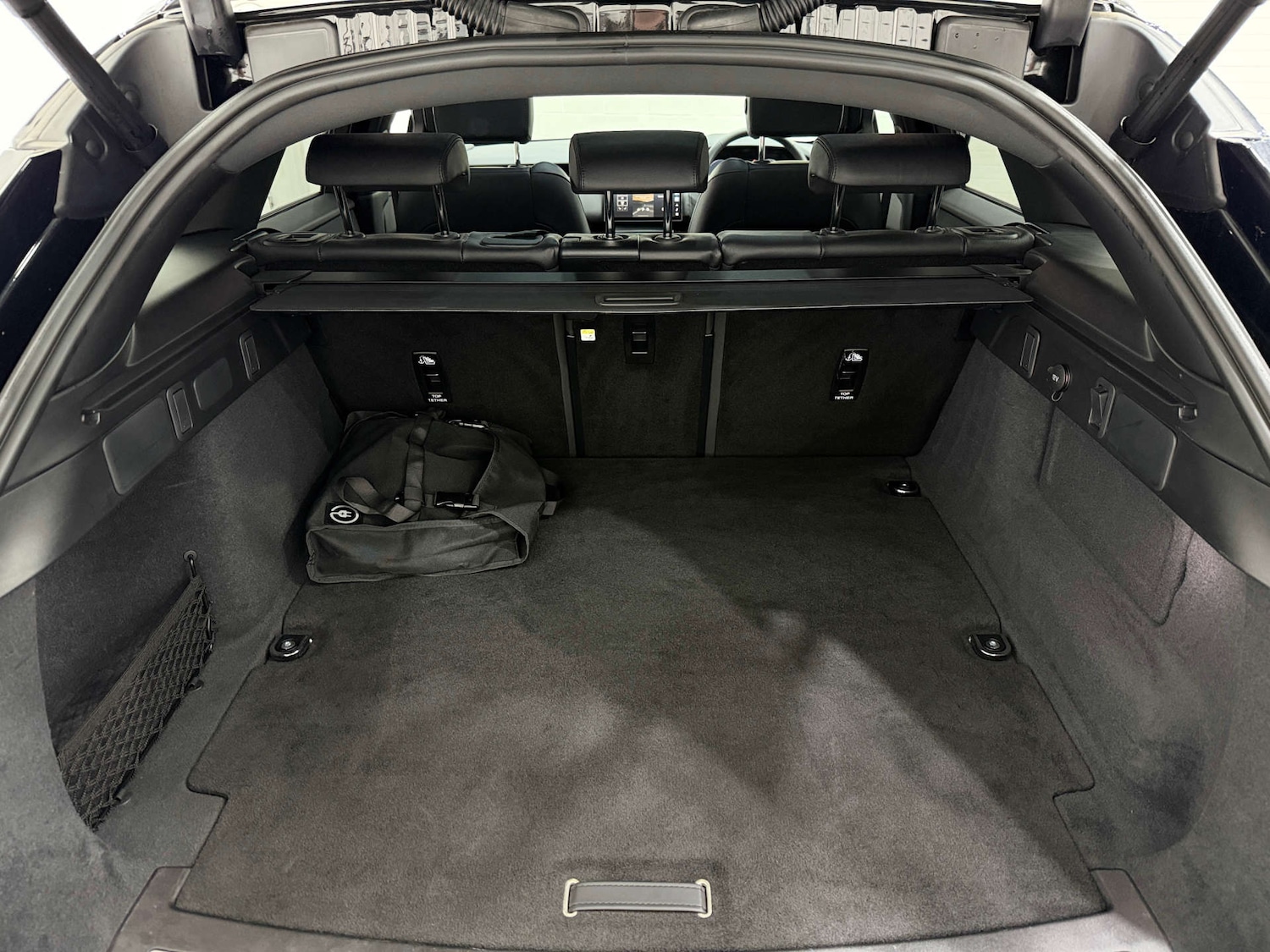 Used Land Rover Range Rover Velar 2025 for sale - 77083283: Photo 29